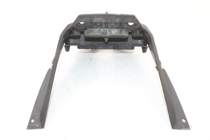 photo de ŁĄCZNIK OWIEWKI TYLNEJ KYMCO AGILITY FR 2T 50 (2012 - 2017) - Zbliżenie techniczne