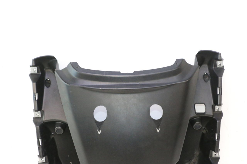 photo de Złącze tylnej owiewki APRILIA ATLANTIC S 125 (2010 - 2013) - Zoom stanu zużycia