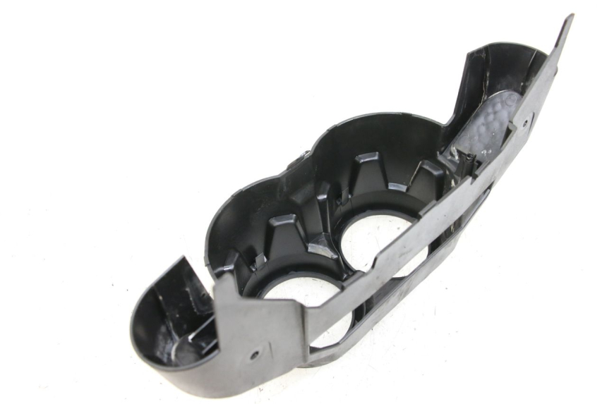 photo de Złącze tylnej owiewki YAMAHA BW'S BWS 125 (2010 - 2013) - Szczegół części