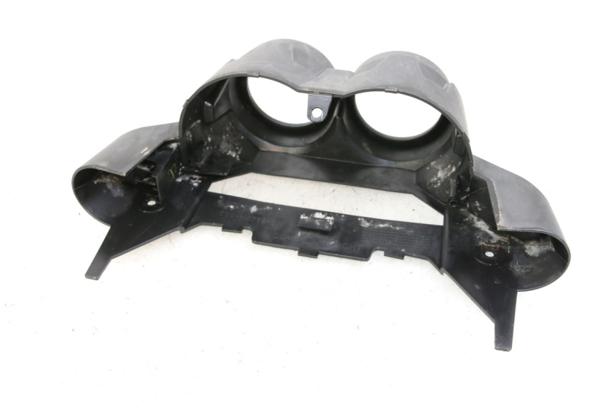 photo de Złącze tylnej owiewki YAMAHA BW'S BWS 125 (2010 - 2013) - Zoom stanu zużycia