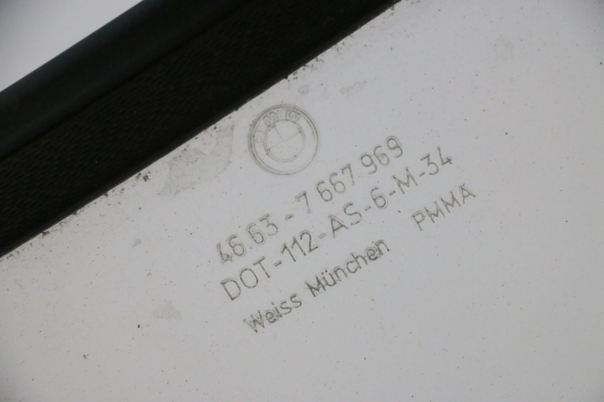 photo de Złącze tylnej owiewki BMW C1 125 (2000 - 2003) - Szczegóły charakterystyczne