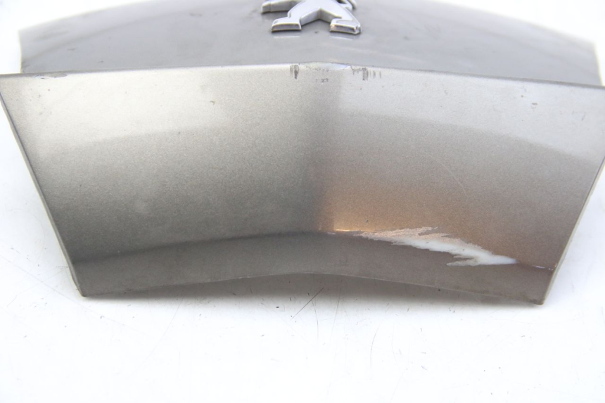 photo de ZŁĄCZE OWIEWKI TYLNEJ PEUGEOT CITYSTAR 125 (2011 - 2017) - Zoom stanu zużycia