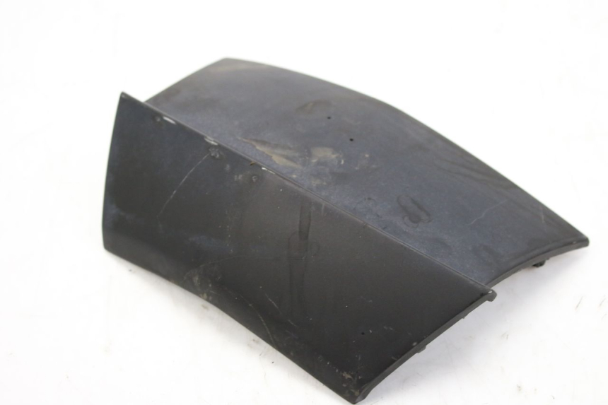 photo de Złącze tylnej owiewki PEUGEOT CITYSTAR 50 (2013 - 2017) - Inny kąt widzenia