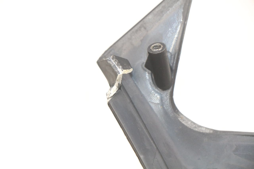 photo de Złącze owiewki tylnej RIDE CLASSIC 2T 50 (2014 - 2022) - Inny kąt widzenia