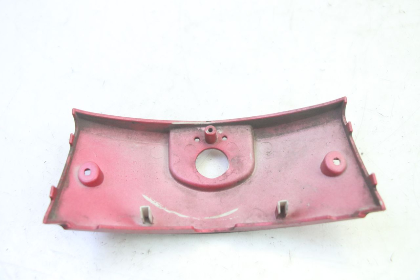 photo de Złącze tylnej owiewki PEUGEOT DJANGO 4T 50 (2014 - 2019) - Zbliżenie techniczne