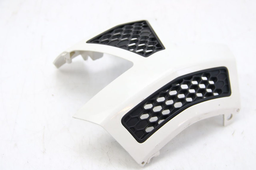 photo de ZŁĄCZE OWIEWKI TYLNEJ PEUGEOT E-VIVACITY 1 (2012 - 2018) - Szczegół części