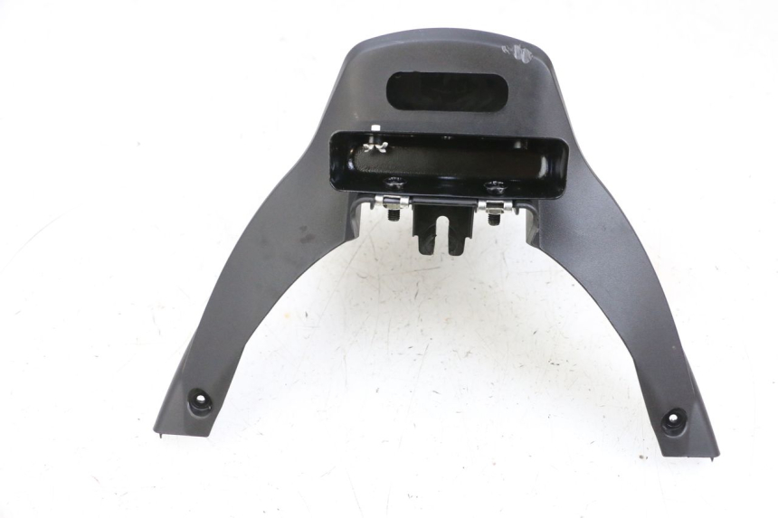 photo de Złącze owiewki tylnej SEGWAY NINEBOT E125S 1 (2022 - 2026) - Zoom stanu zużycia