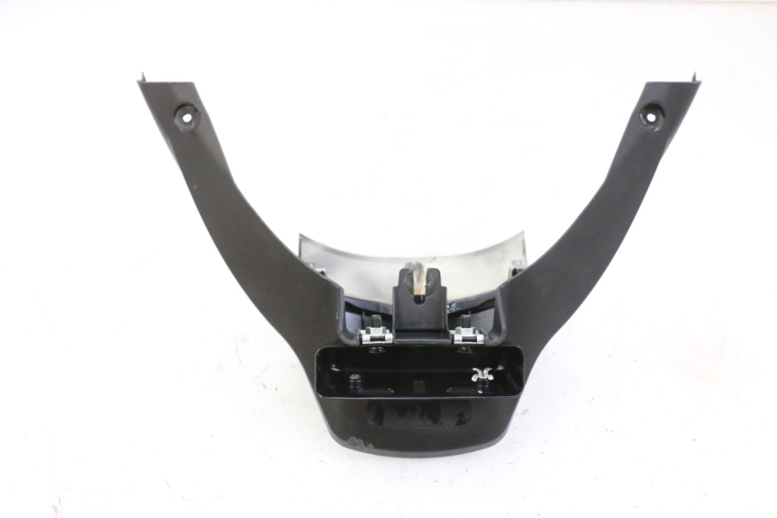 photo de Złącze owiewki tylnej SEGWAY NINEBOT E125S 1 (2022 - 2026) - Inny kąt widzenia