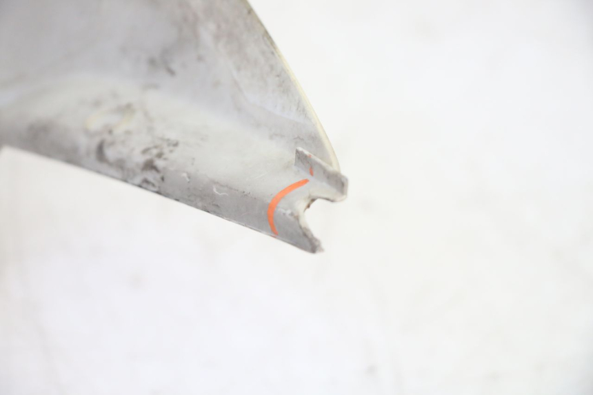 photo de Złącze tylnej owiewki PEUGEOT ELYSTAR 50 (2002 - 2014) - Szczegóły charakterystyczne