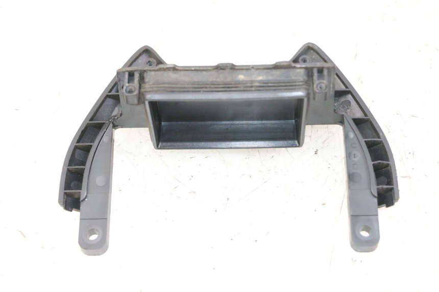 photo de Złącze owiewki tylnej SEGWAY NINEBOT F40E 1 - Zoom stanu zużycia