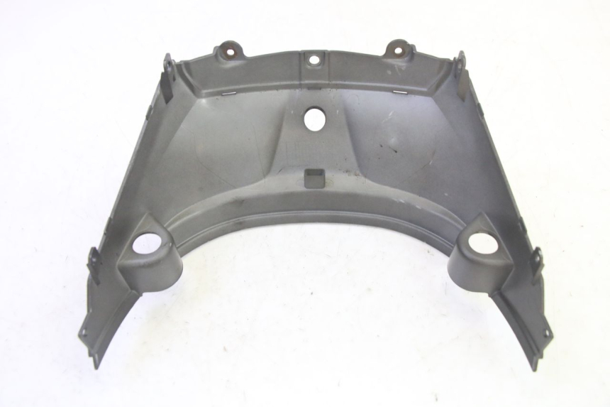 photo de Złącze tylnej owiewki SYM FIDDLE 3 III 125 (2014 - 2020) - Zbliżenie techniczne