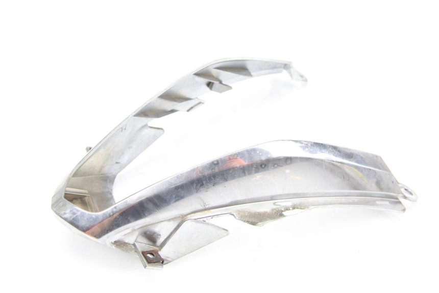 photo de Złącze tylnej owiewki MBK FLIPPER 115 (2013 - 2017) - Zoom stanu zużycia