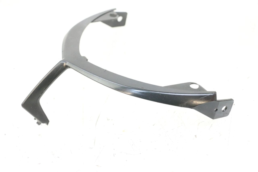 photo de Złącze tylnej owiewki YAMAHA FZ1 FAZER 1000 (2007 - 2009) - Zbliżenie techniczne