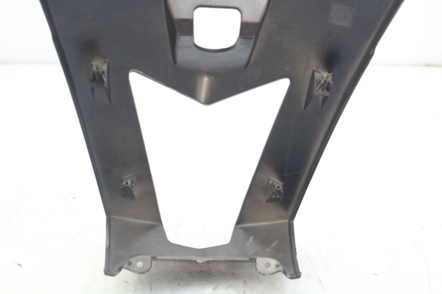 photo de Złącze tylnej owiewki PEUGEOT GEOPOLIS RS 125 (2007 - 2009) - Inny kąt widzenia