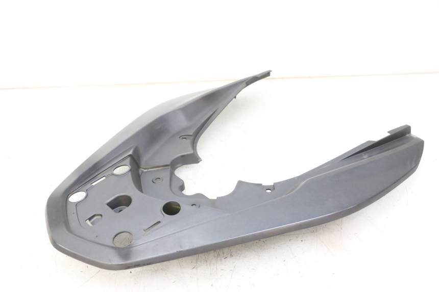 photo de Złącze tylnej owiewki HONDA PCX (JF57/JF64) 125 (2014 - 2018) - Widok z bliska