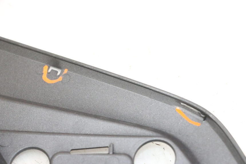 photo de Złącze tylnej owiewki HONDA PCX (JF57/JF64) 125 (2014 - 2018) - Widok ogólny