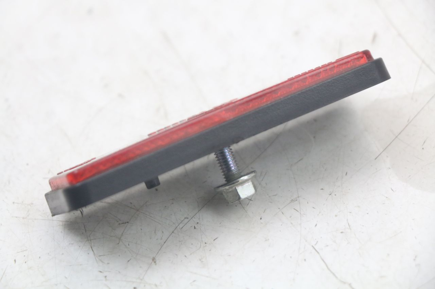 photo de Złącze dolnej tylnej owiewki KYMCO AGILITY 4T 50 (2018 - 2022) - Zoom stanu zużycia