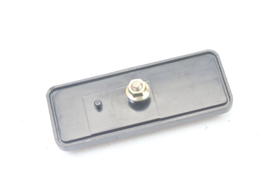 photo de Złącze dolnej tylnej owiewki KYMCO AGILITY 4T 50 (2005 - 2018) - Inny kąt widzenia