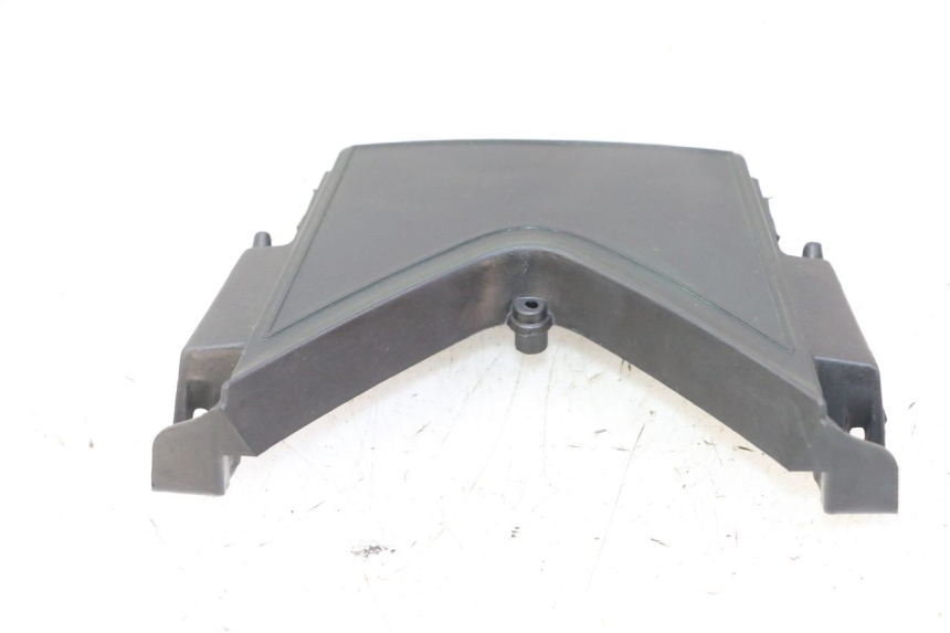 photo de Złącze dolnej tylnej owiewki STAHO FH 50 (2018 - 2019) - Zoom stanu zużycia