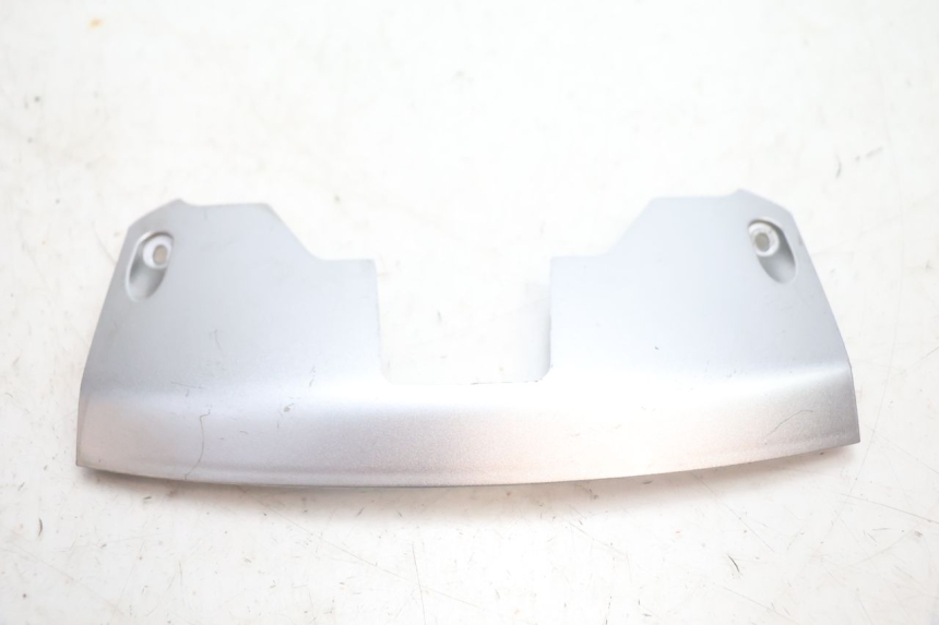 photo de Złącze dolnej tylnej owiewki HONDA FJS SILVER WING SILVERWING 400 (2005 - 2008) - Szczegół części