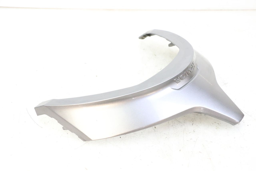 photo de Złącze dolnej tylnej owiewki HONDA FORZA ABS 300 (2013 - 2017) - Widok ogólny