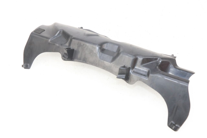 photo de Złącze dolnej tylnej owiewki SUZUKI GSX-R GSXR 750 (2011 - 2016) - Szczegół części