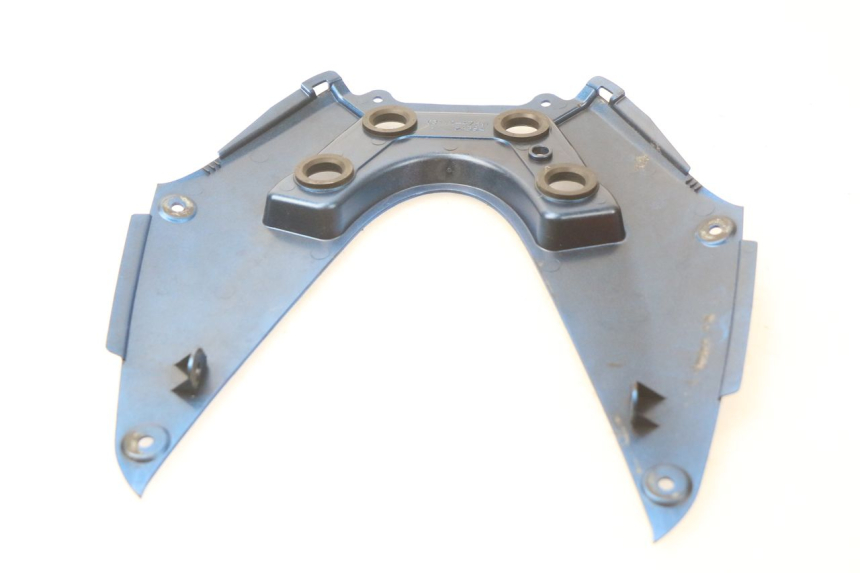 photo de Złącze dolnej tylnej owiewki SUZUKI GSX-R GSXR K16 1000 (2012 - 2016) - Zbliżenie techniczne