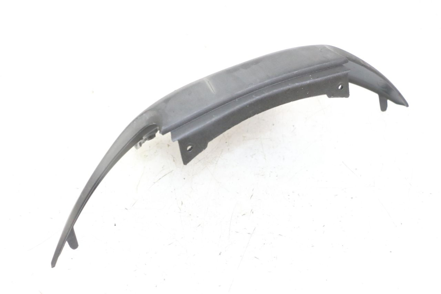 photo de Złącze dolnej tylnej owiewki PIAGGIO MP3 LT 300 (2010 - 2016) - Zoom stanu zużycia