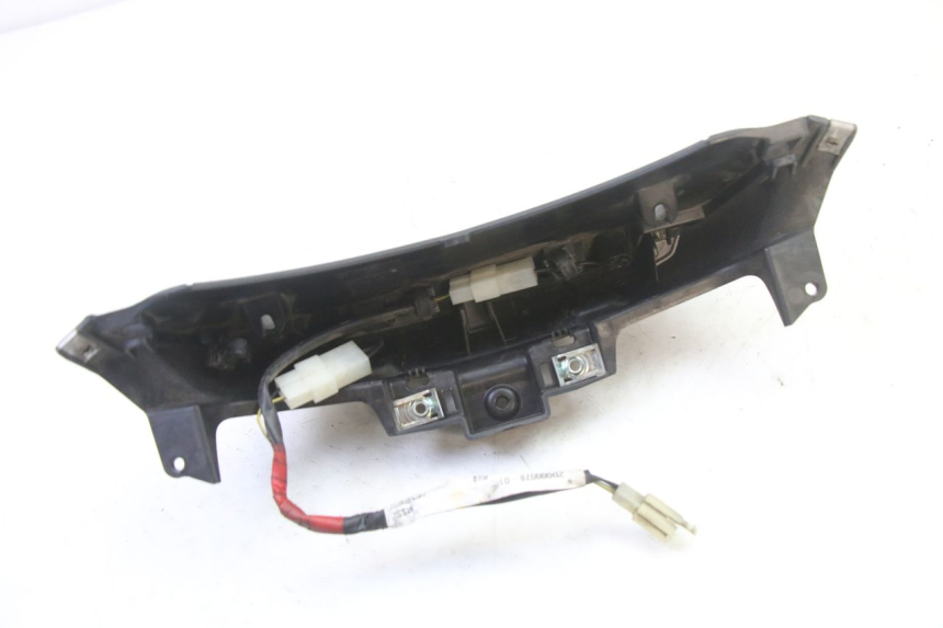 photo de Złącze dolnej tylnej owiewki PIAGGIO MP3 500 (2014 - 2017) - Widok ogólny