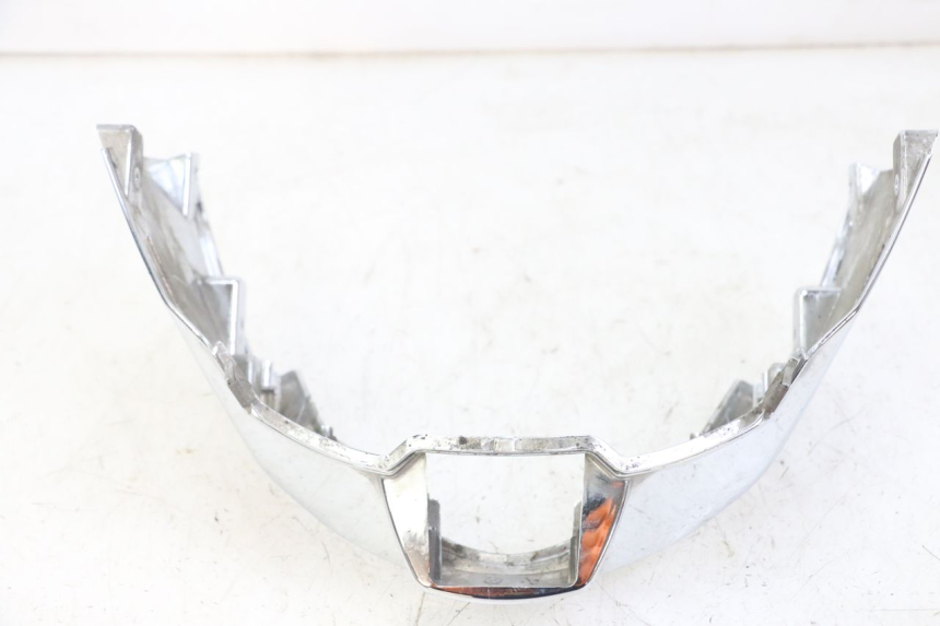 photo de Złącze dolnej tylnej owiewki KYMCO LIKE 4T 50 (2019 - 2025) - Oznaczenia i referencje