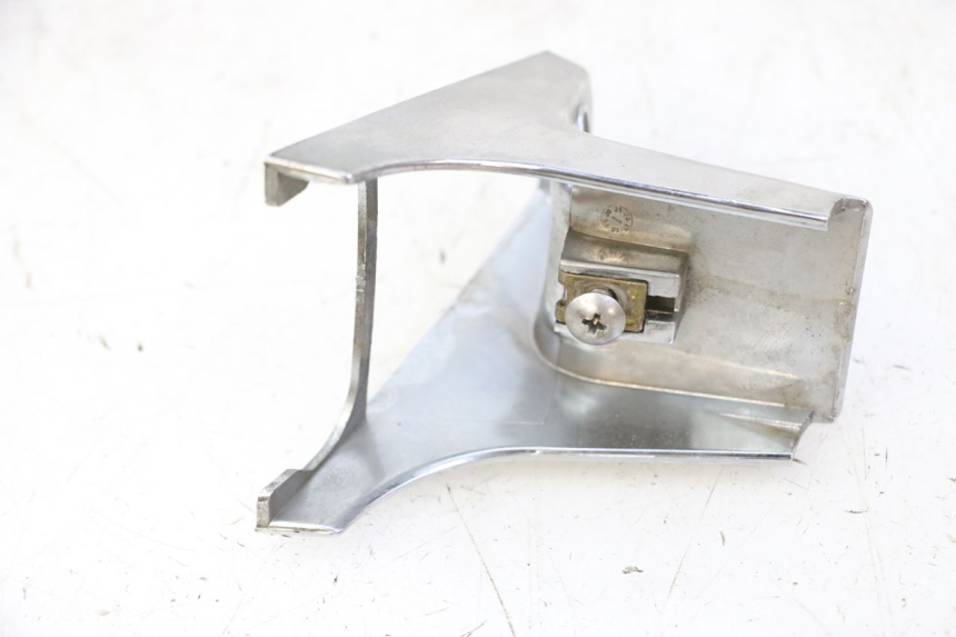 photo de Złącze dolnej tylnej owiewki KYMCO LIKE 4T 50 (2019 - 2025) - Szczegół części