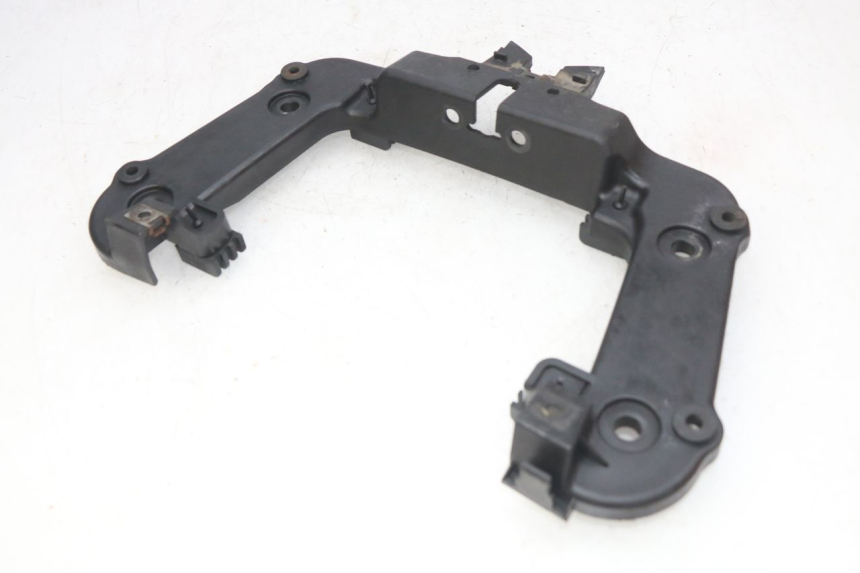 photo de Złącze dolnej tylnej owiewki MBK OVETTO 2T 50 (2007 - 2017) - Widok główny