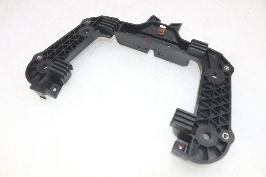 photo de Złącze dolnej tylnej owiewki MBK OVETTO 2T 50 (2007 - 2017) - Zoom stanu zużycia