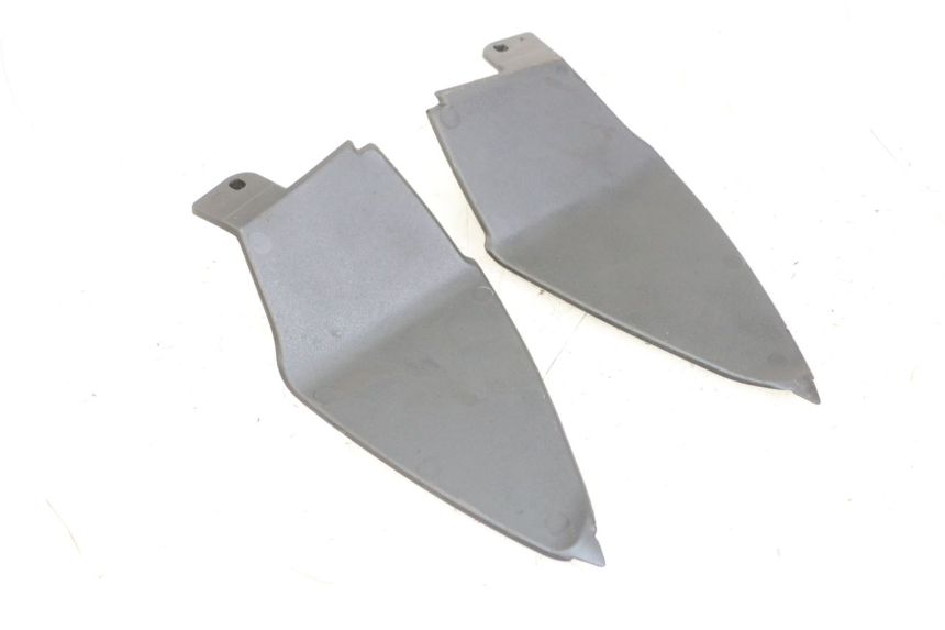 photo de Złącze dolnej tylnej owiewki PIAGGIO NEW TYPHOON 50 (2010 - 2017) - Widok główny