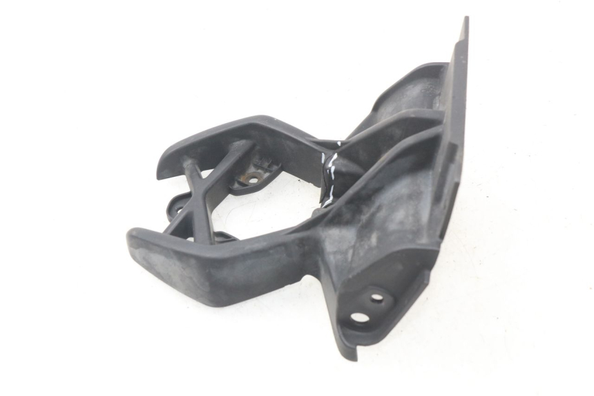 photo de Złącze dolnej tylnej owiewki BMW R GS 1200 (2005 - 2007) - Widok ogólny