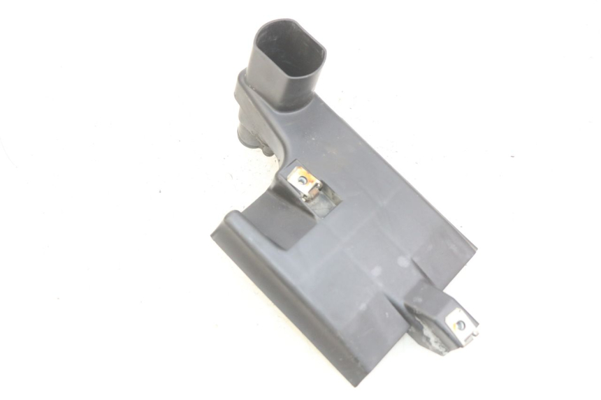 photo de Złącze dolnej tylnej owiewki APRILIA SCARABEO 100 (2003 - 2012) - Widok główny