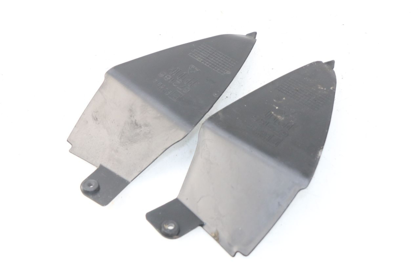 photo de Złącze dolnej tylnej owiewki APRILIA SR 2T 50 (2012 - 2017) - Szczegół części