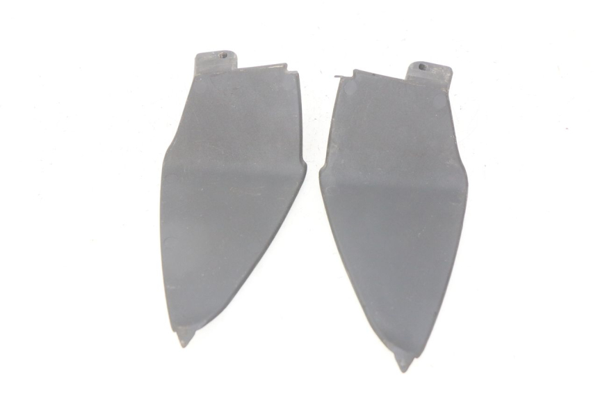 photo de Złącze dolnej tylnej owiewki APRILIA SR 2T 50 (2012 - 2017) - Inny kąt widzenia