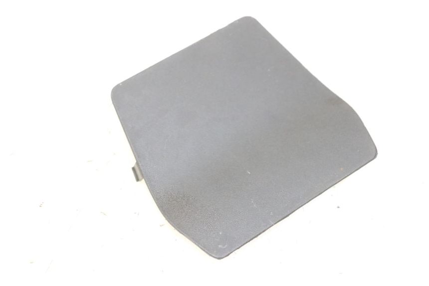 photo de Złącze dolnej tylnej owiewki APRILIA SXR 50 (2021 - 2023) - Widok główny