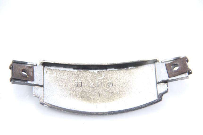 photo de Złącze dolnej tylnej owiewki SUZUKI UC EPICURO 125 (1999 - 2003) - Zoom stanu zużycia