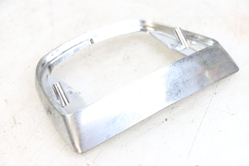 photo de Złączenie dolnej tylnej owiewki PIAGGIO VESPA LX 2T 50 (2005 - 2013) - Szczegół części