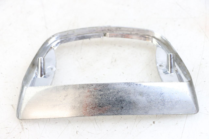 photo de Złączenie dolnej tylnej owiewki PIAGGIO VESPA LX 2T 50 (2005 - 2013) - Zbliżenie techniczne