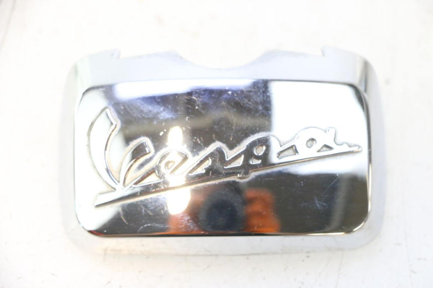 photo de Złączenie dolnej tylnej owiewki PIAGGIO VESPA LX 2T 50 (2005 - 2013) - Zbliżenie techniczne
