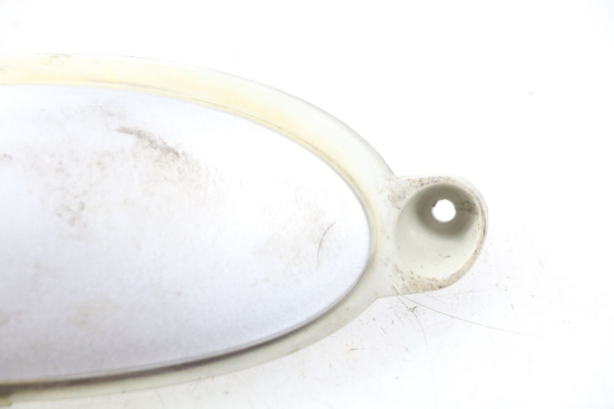 photo de Złącze dolnej tylnej owiewki PEUGEOT VIVACITY 100 (1999 - 2008) - Zoom stanu zużycia