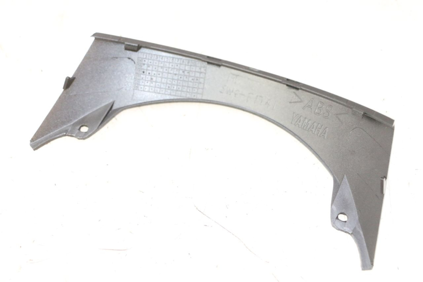 photo de Złącze dolnej tylnej owiewki MBK WAAP 125 (2008 - 2013) - Inny kąt widzenia