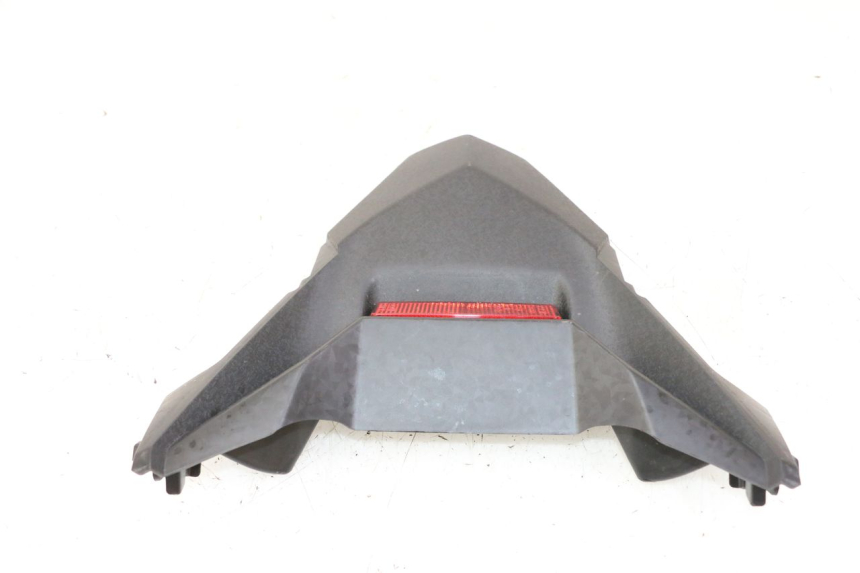 photo de Złącze dolnej tylnej owiewki YAMAHA XMAX X-MAX 125 (2021 - 2025) - Szczegół części