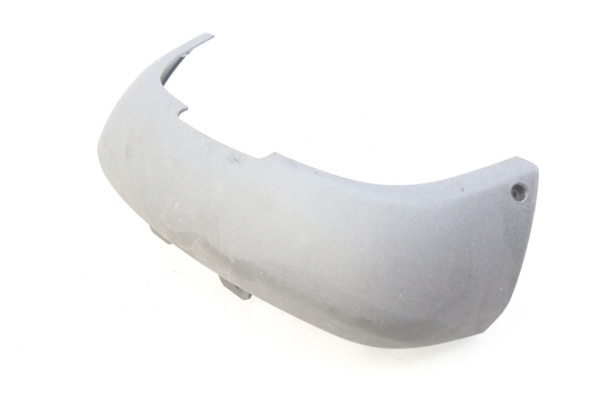 photo de Złącze dolnej tylnej owiewki PIAGGIO X9 EVOLUTION 500 (2003 - 2005) - Zoom stanu zużycia