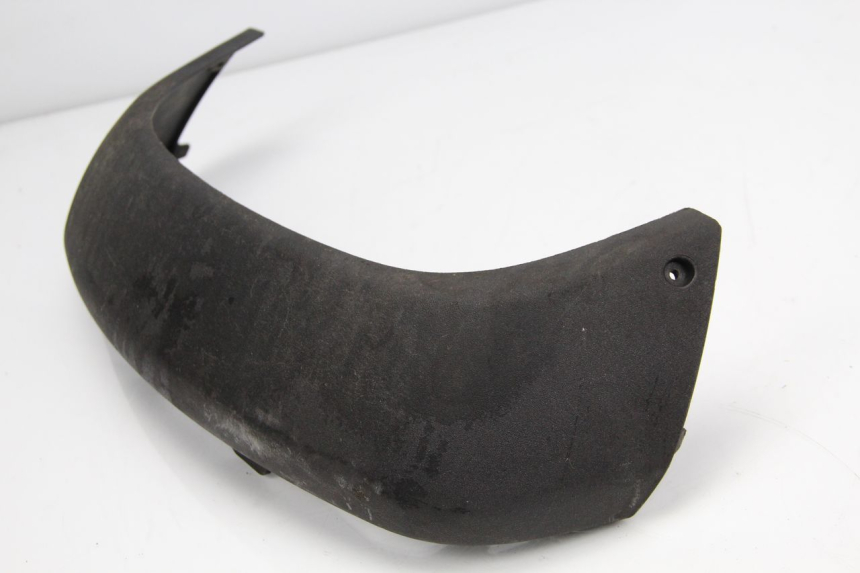 photo de Złącze dolnej tylnej owiewki PIAGGIO X9 125 (2000 - 2003) - Widok główny