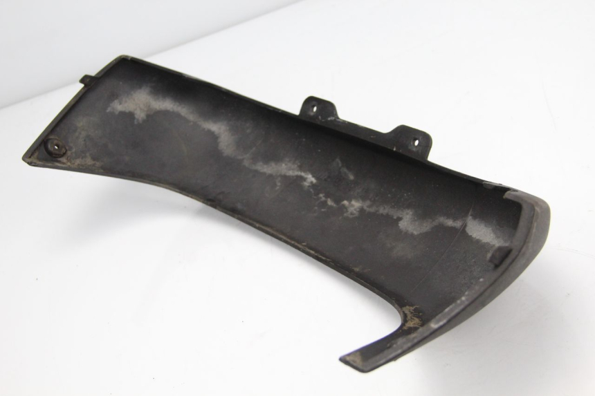 photo de Złącze dolnej tylnej owiewki PIAGGIO X9 125 (2000 - 2003) - Inny kąt widzenia