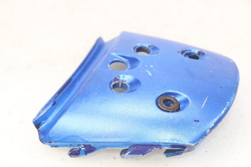 photo de Złącze owiewki tylnej SYM JET EURO X 2T 50 (2003 - 2007) - Zbliżenie techniczne